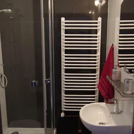Gasthuis Rembisz Łapsze Niżne