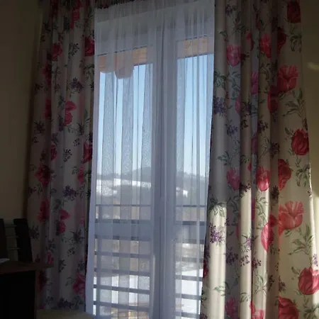 Πανσιόν Rembisz Łapsze Niżne