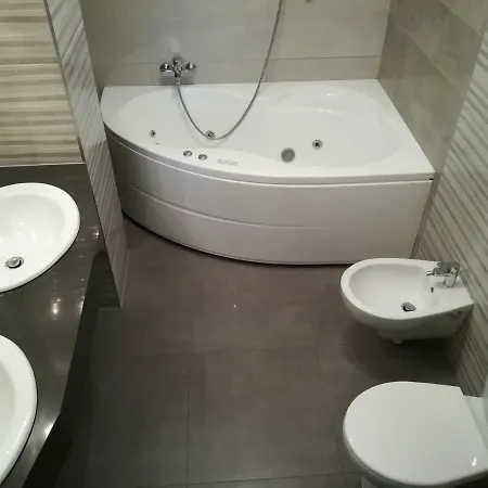 Πανσιόν Rembisz 3*